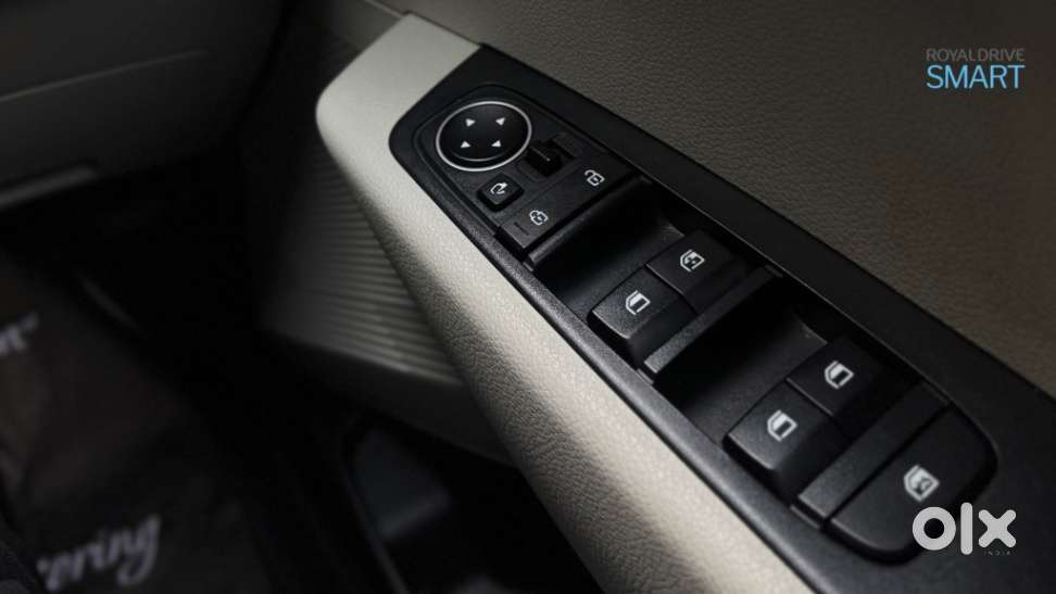 Kia Carens, 2022, Petrol