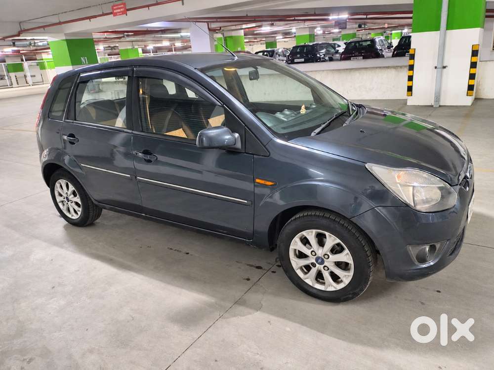 Ford Figo Zxi Duratec 2010