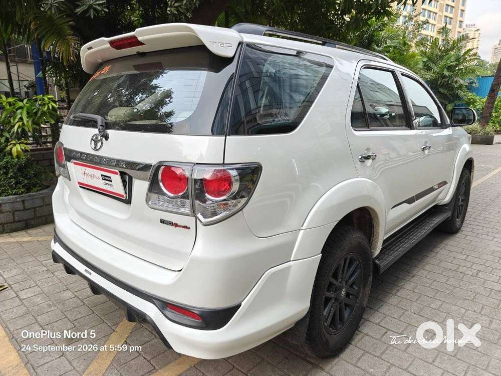 Toyota Fortuner 2.5 4x2 Mt Trd Sportivo, 2015, Diesel