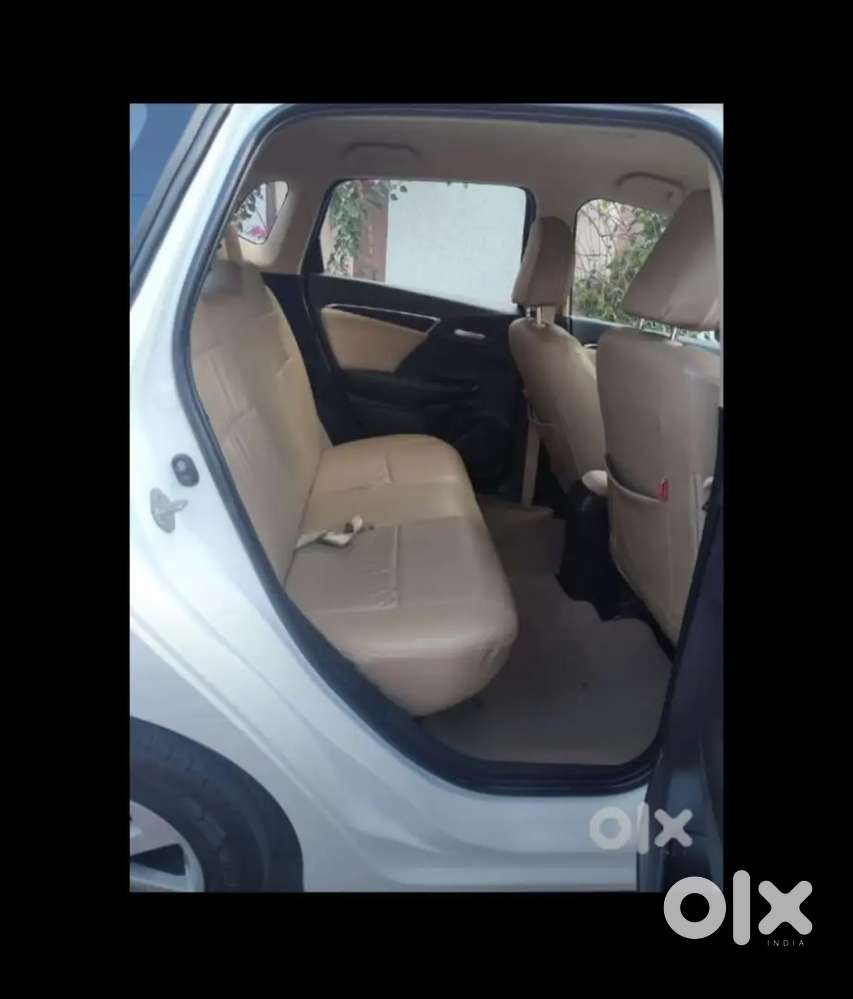 Honda Jazz Cvt 2019 White
