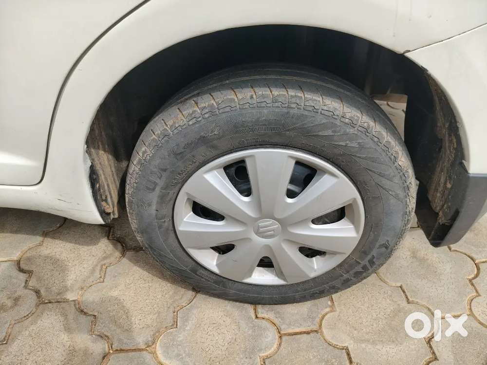 Maruti Suzuki Dzire 2011 Petrol 89125 Km Driven