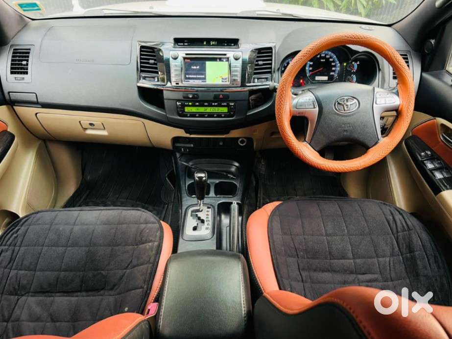 Toyota Fortuner 3.0 4x2 Automatic, 2015