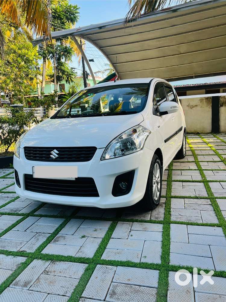 Maruti Suzuki Ertiga Petrol 2015
