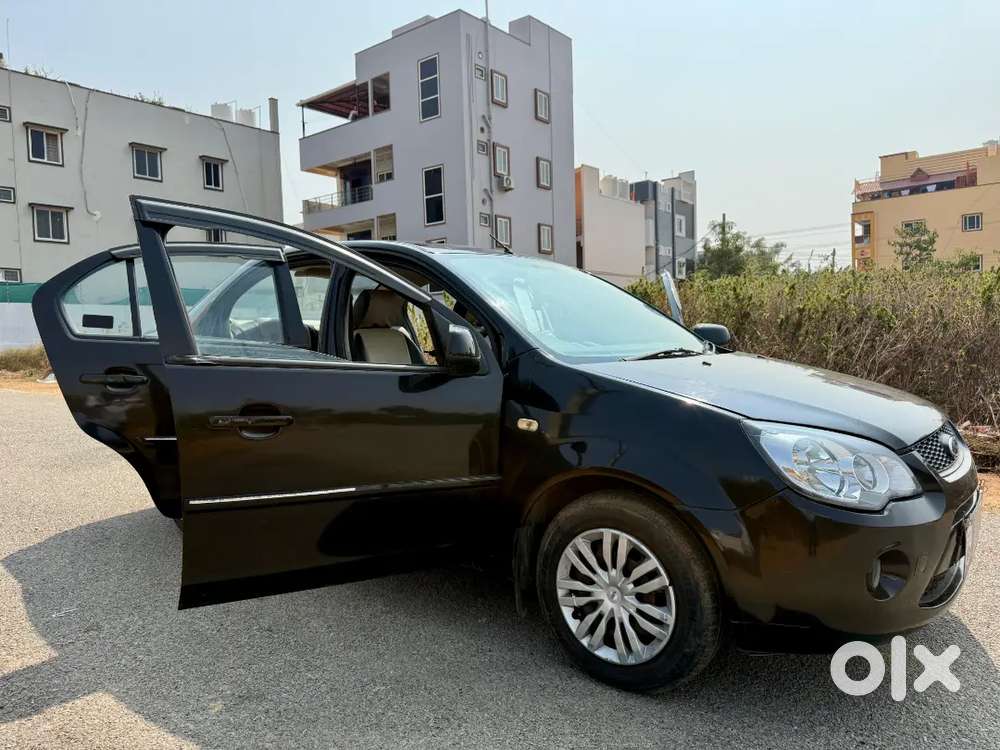 Ford Fiesta Classic 1.6 Sxi 
First Owner Vehicle