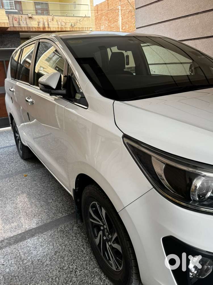 Toyota Innova Crysta 2021 Diesel Manual