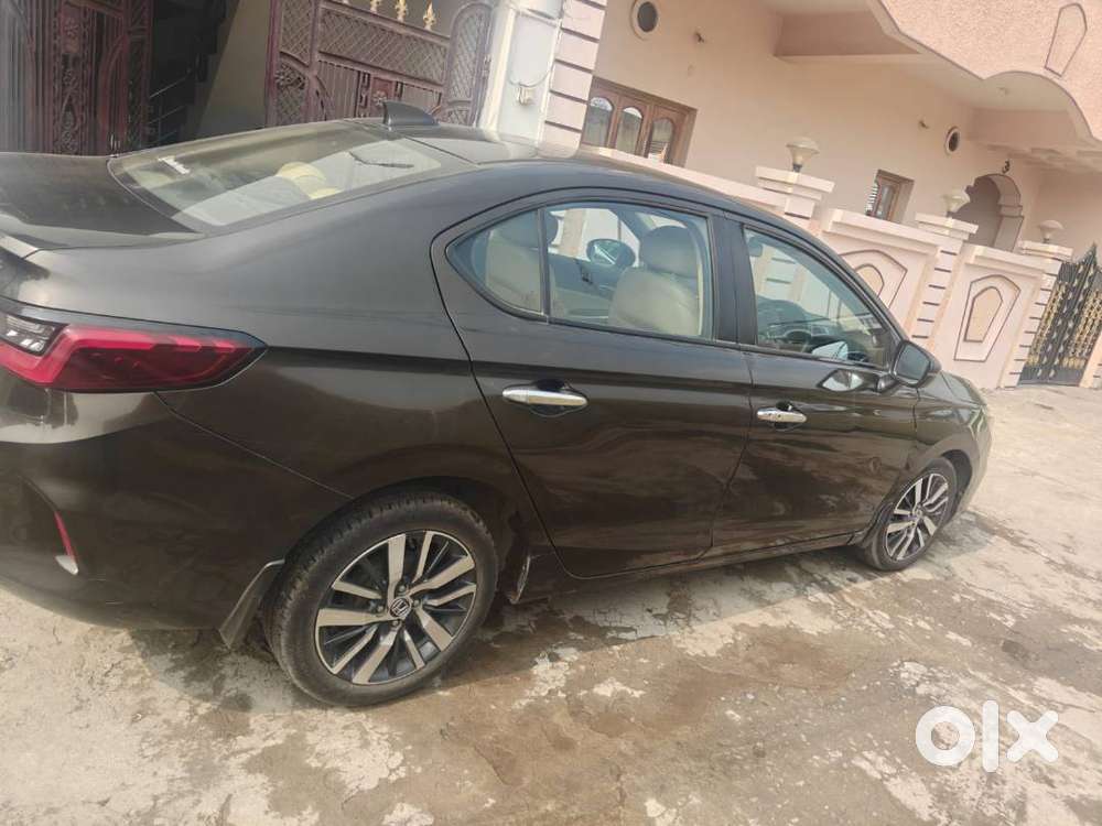 Top Model Diesel Car With An Good Average