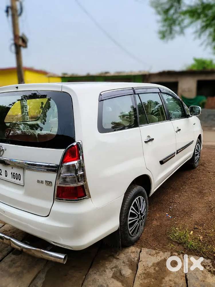 Toyota Innova Gx 2006 Well Maintained Car