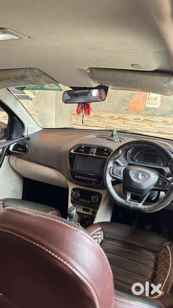 2022 Tata Tigor Petrol Manual