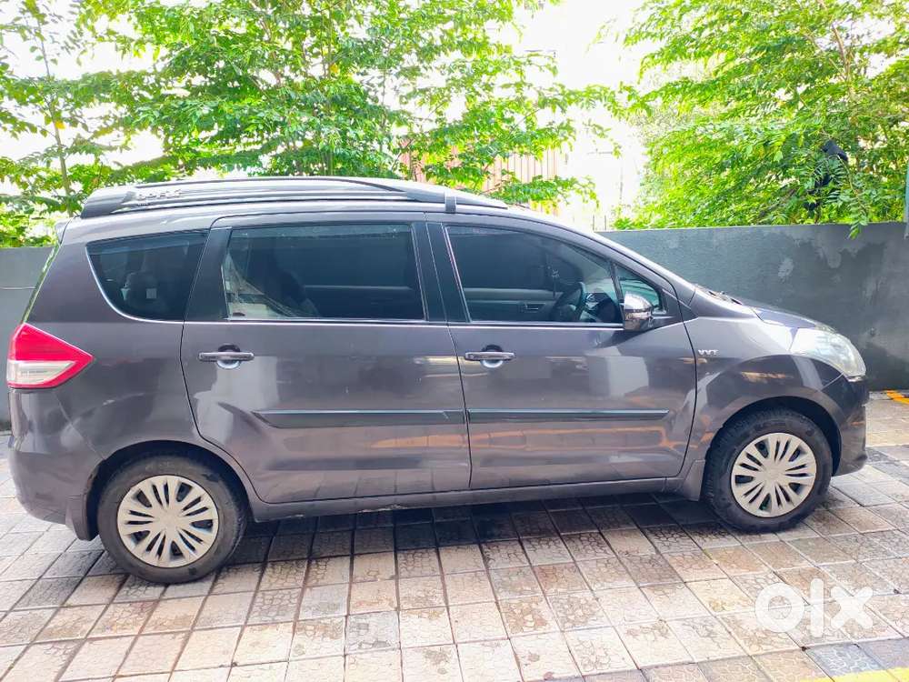 Petrol +cng Outfitted Ertiga Vxi2013