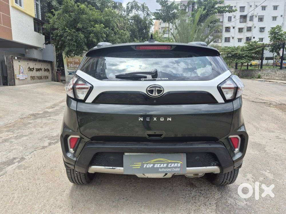 Tata Nexon 1.2 Revotron Xza Plus, 2020, Petrol