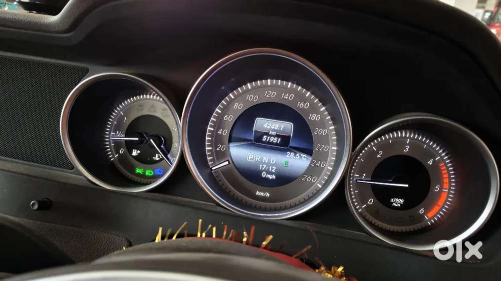 Mercedes-benz C220 Cdi Grand Edition With Vip Number(0002).