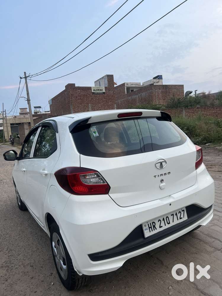 Tata Tiago 1.2 Revotron Xt (o), 2023, Petrol
