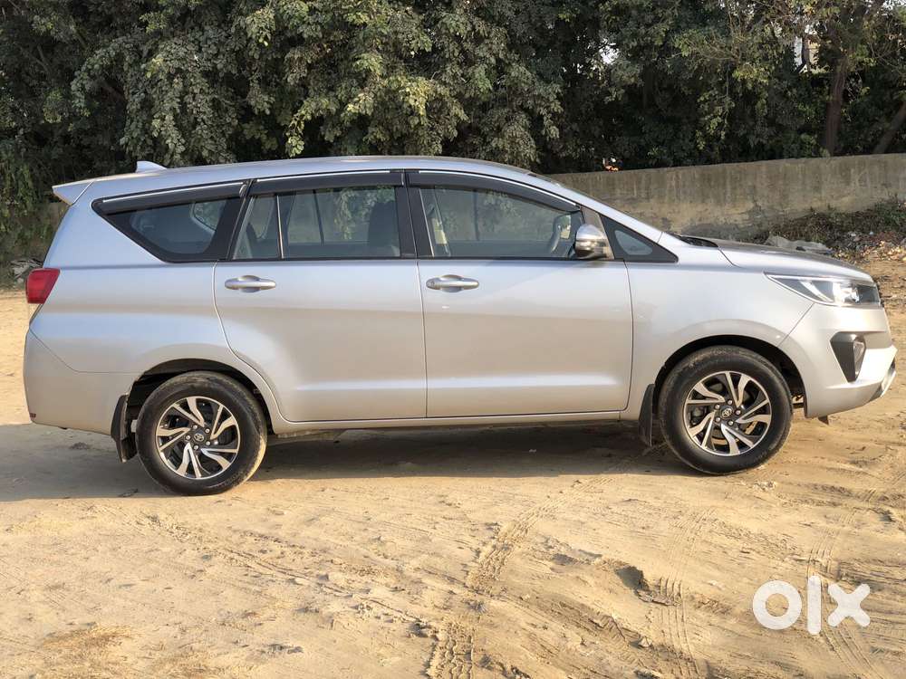 Toyota Innova Crysta [2016-2020] 2.4 Gx At 7 Str, 2022, Diesel