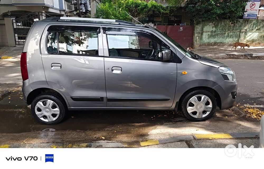 Maruti Suzuki Wagon R 1.0 Vxi Amt, 2016, Petrol