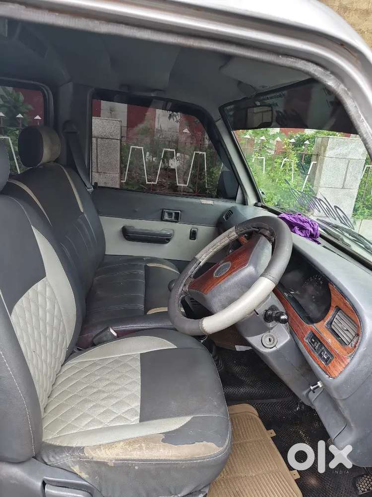 Toyota Qualis 2001 Diesel Well Maintained