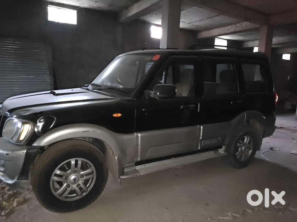 Mahindra Scorpio 2013 Diesel Well Maintained