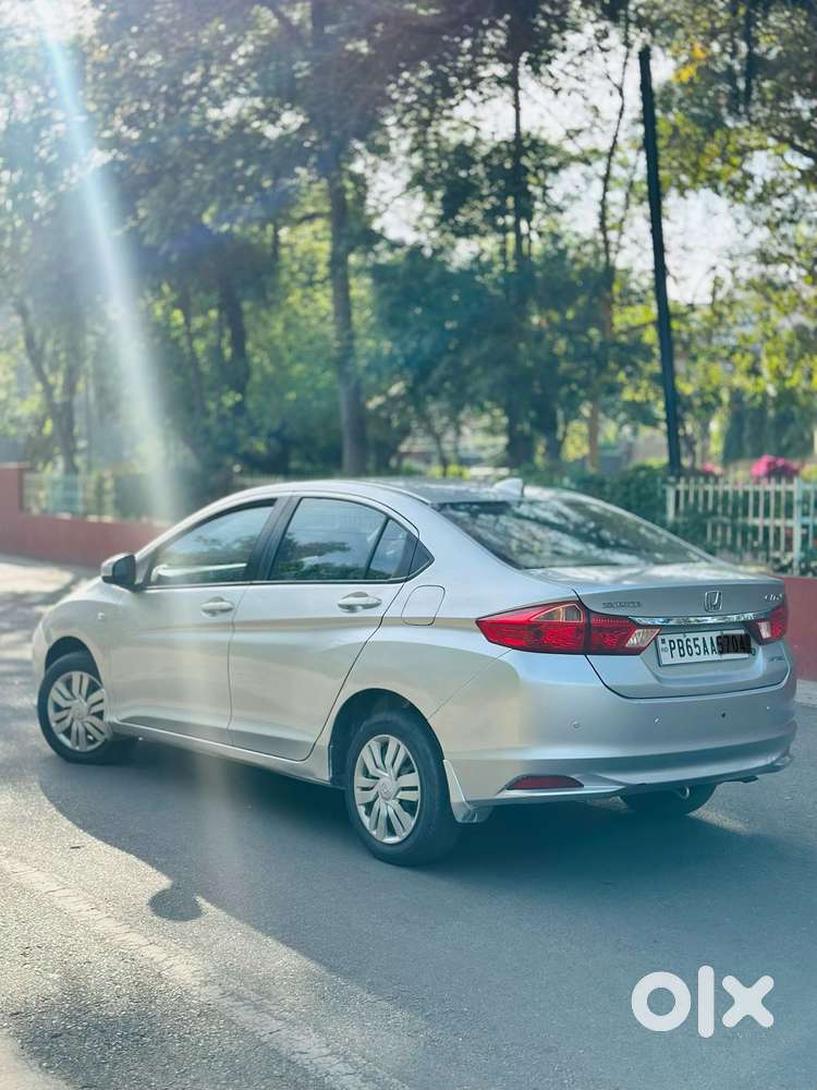 Honda City, 2015, Petrol