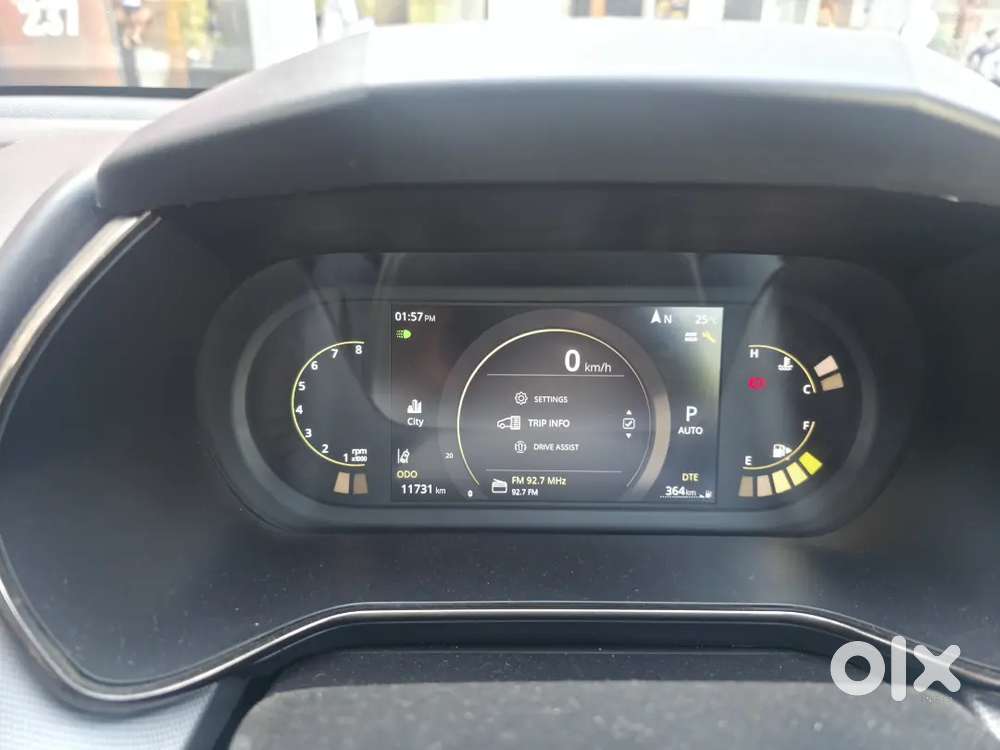 Tata Safari 2023 Diesel 11700 Km Driven