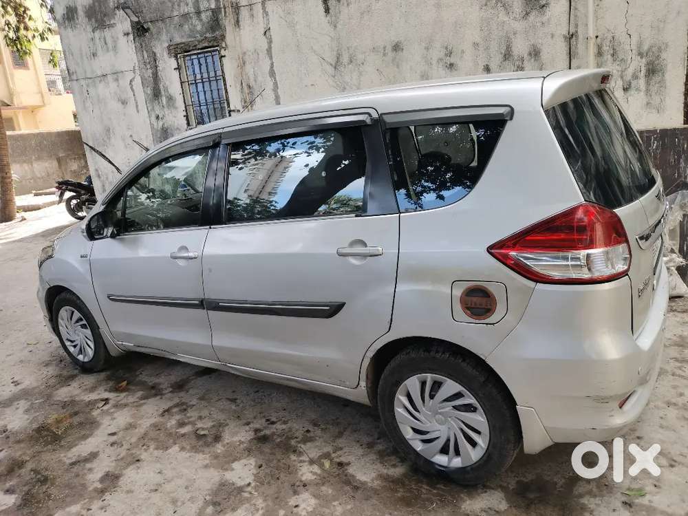 Maruti Suzuki Ertiga 2017/nov Diesel 399000 Km Driven