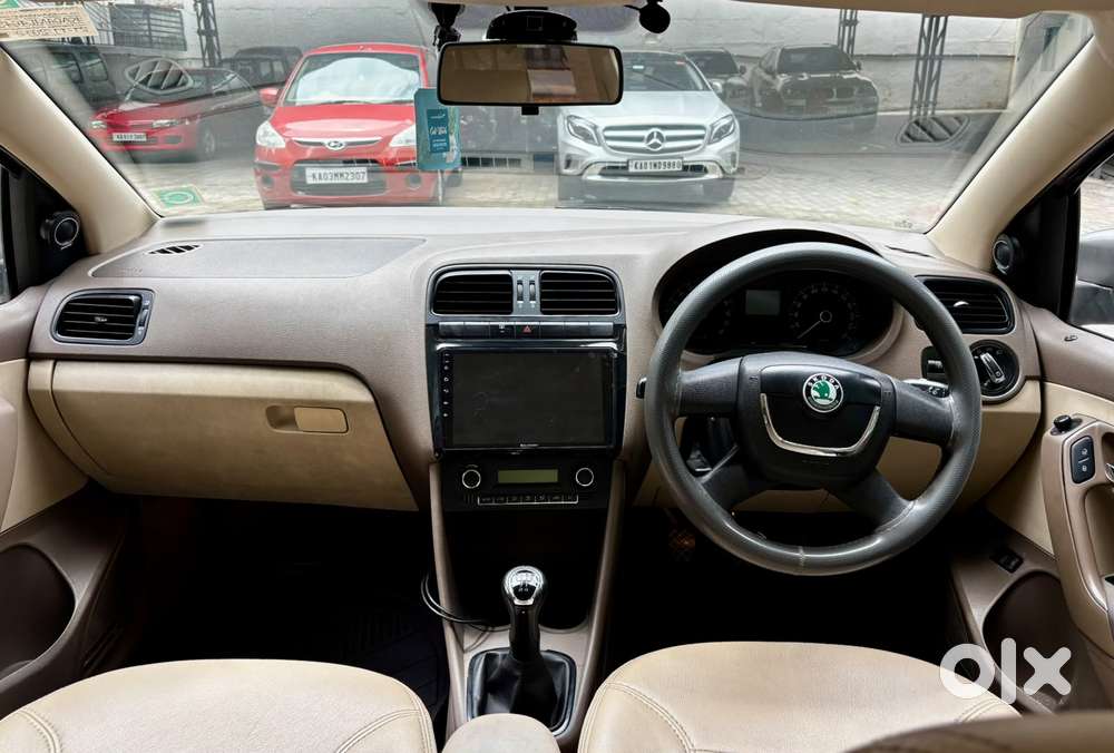 Skoda Rapid 1.6 Tdi Elegance, 2012, Diesel
