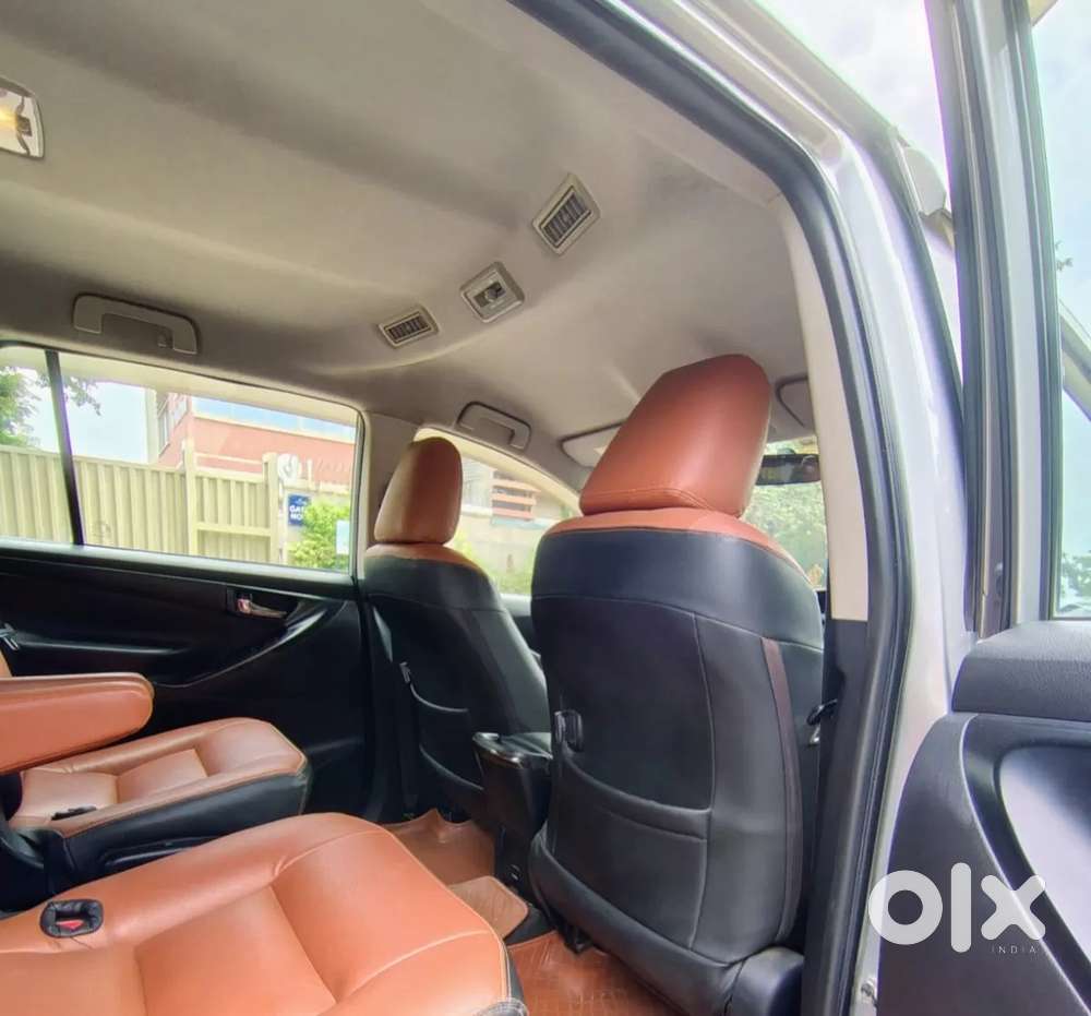 Toyota Innova Crysta 2.8 Gx At 7 Str, 2017, Diesel
