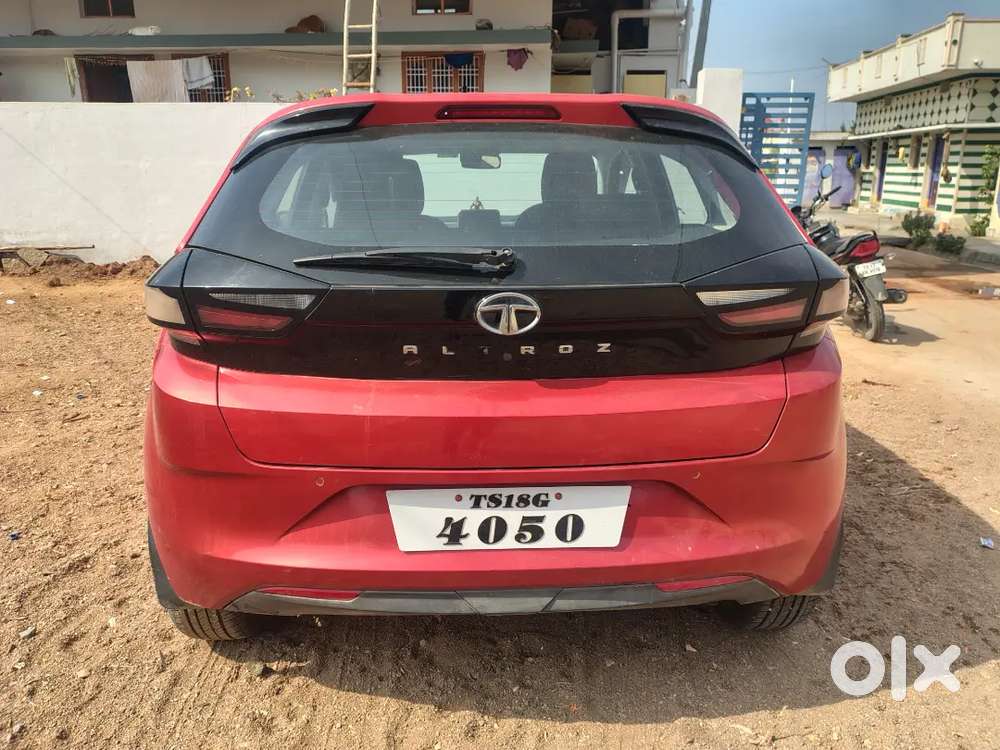 Tata Altroz 2021 Petrol 39664 Km Driven