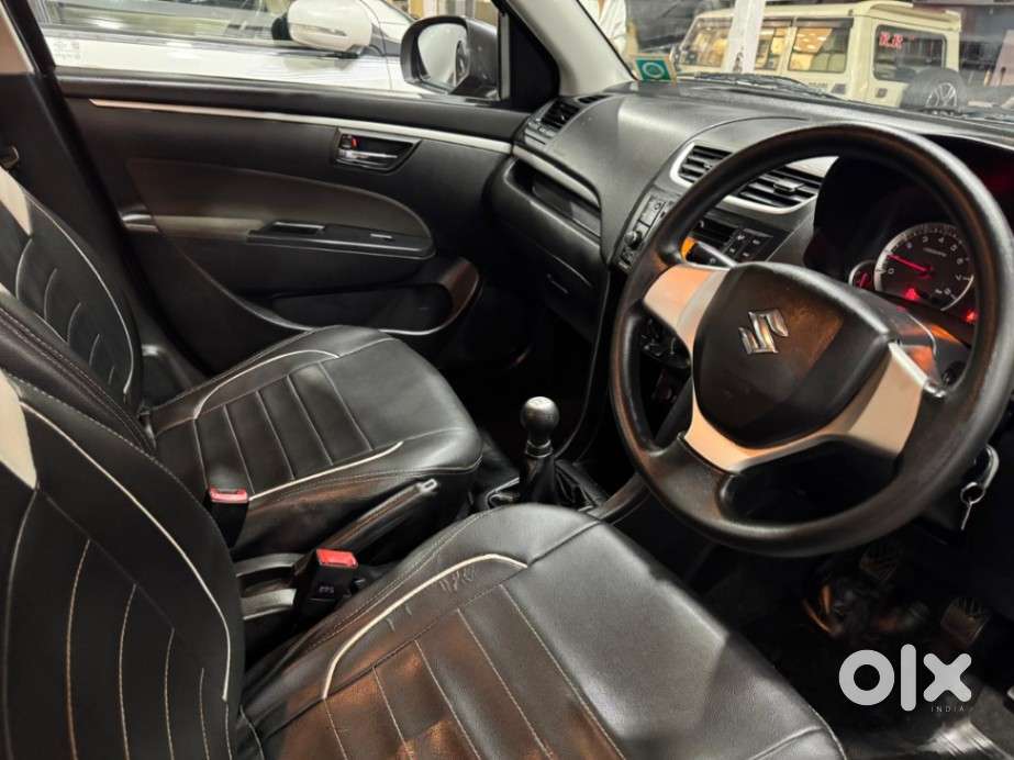 Maruti Suzuki Swift 1.2 Vxi (o), 2016