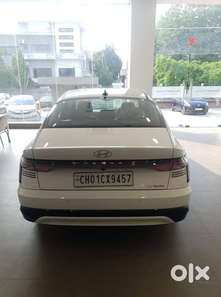 Hyundai Verna Sx (o) 1.5 Turbo Petrol Dct, 2024, Petrol