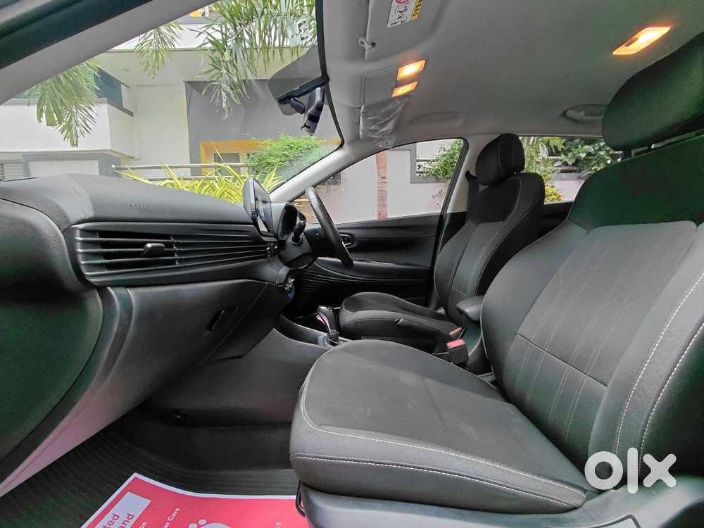 Hyundai New I20 1.2 Asta Ivt, 2022, Petrol