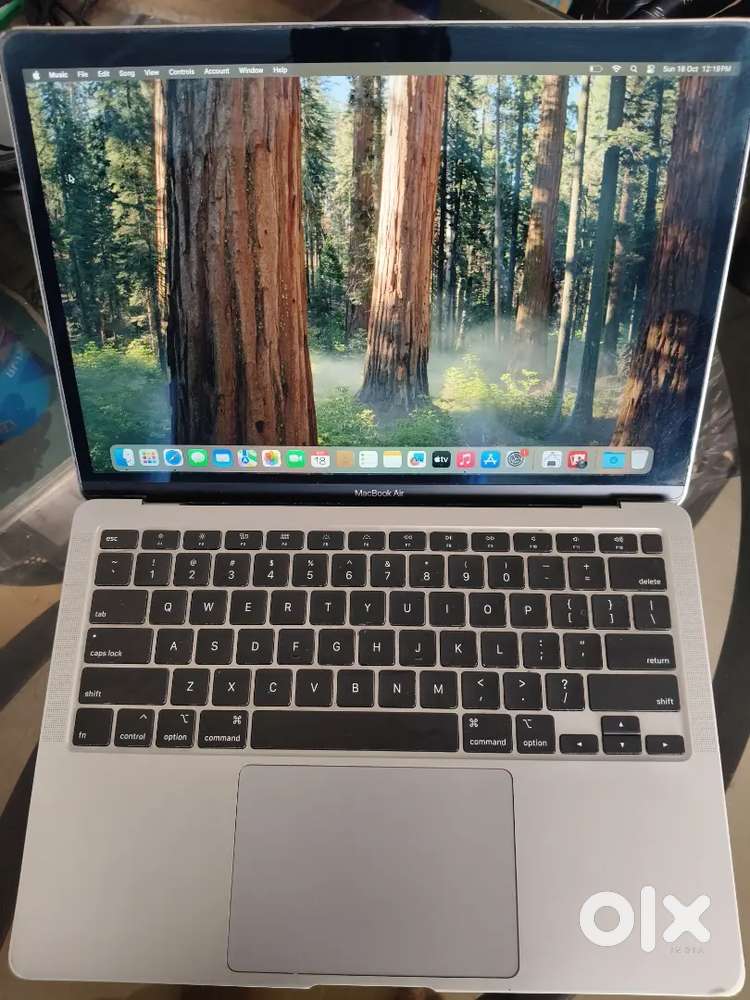 Macbook Air 2020
i5 8Gb 512Gb