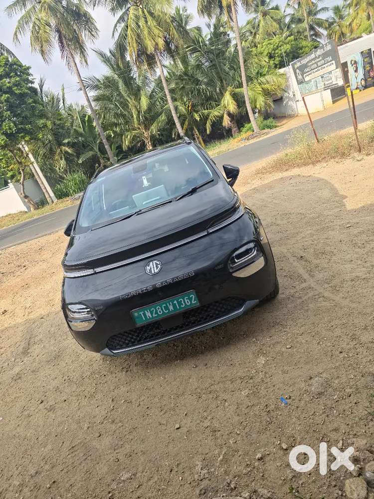 Mg Windsor Ev Essence 2025