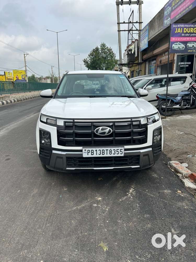 Hyundai Creta 2024 Petrol Well Maintained