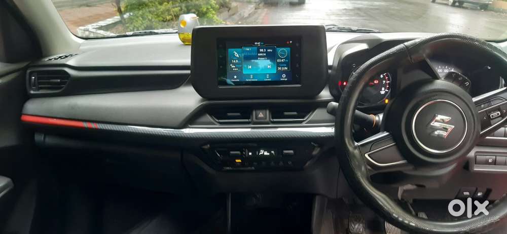 Maruti Suzuki New-gen Swift Vxi, 2024, Petrol