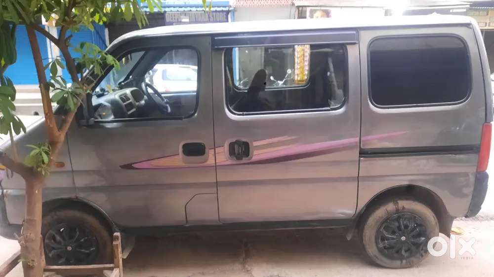 Maruti Suzuki Eeco Ac Cng 2015