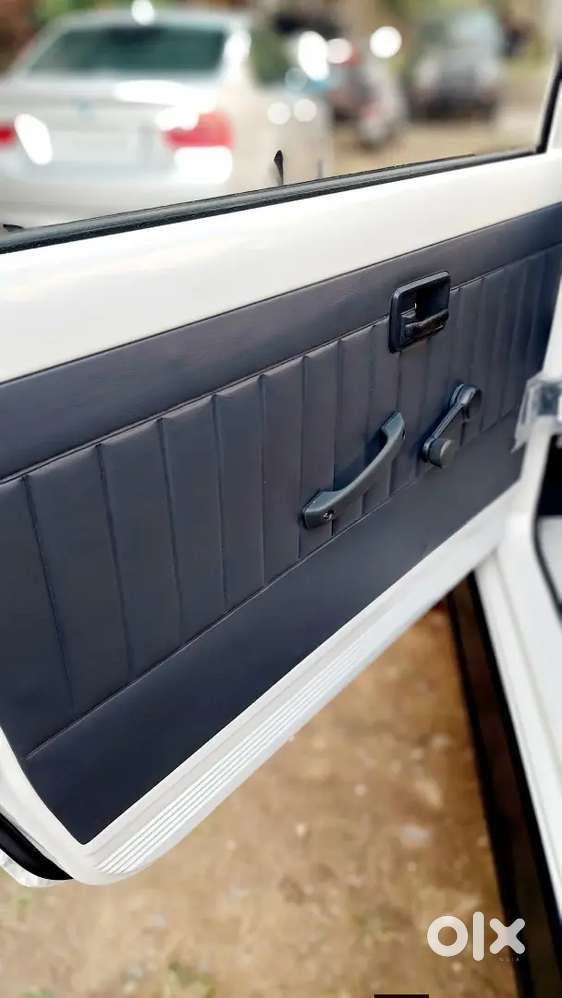 Maruti Suzuki Gypsy 4x4 2011 Petrol Manual