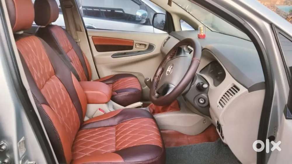 Toyota Innova Diesel 7 Seater 2012
