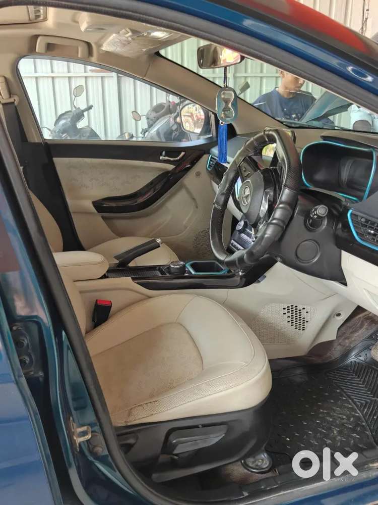 Tata Nexon Ev Max 2021 Variant