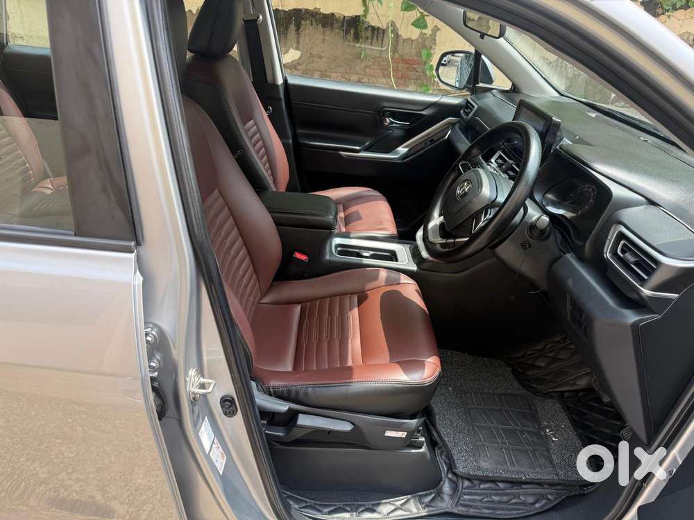 Toyota Innova Hycross 2.0 Gx 8 Str, 2024, Petrol