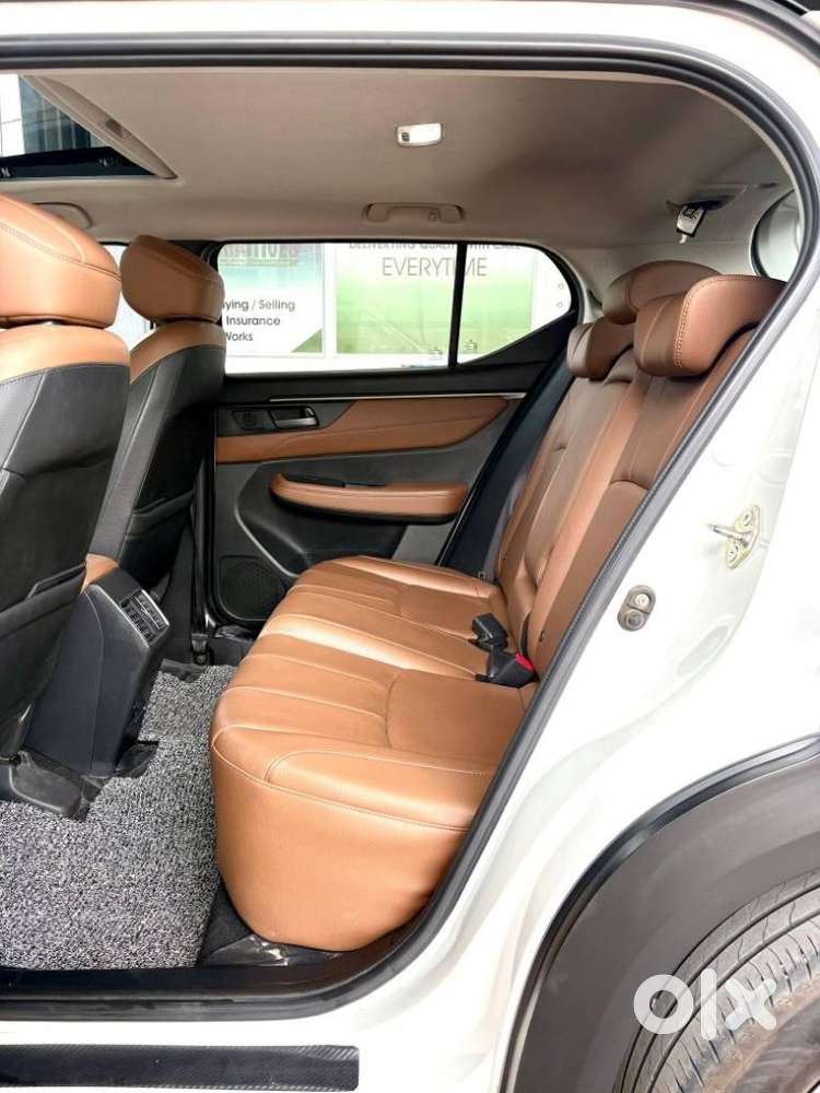 Honda Elevate Zx Cvt Dual Tone, 2025, Petrol