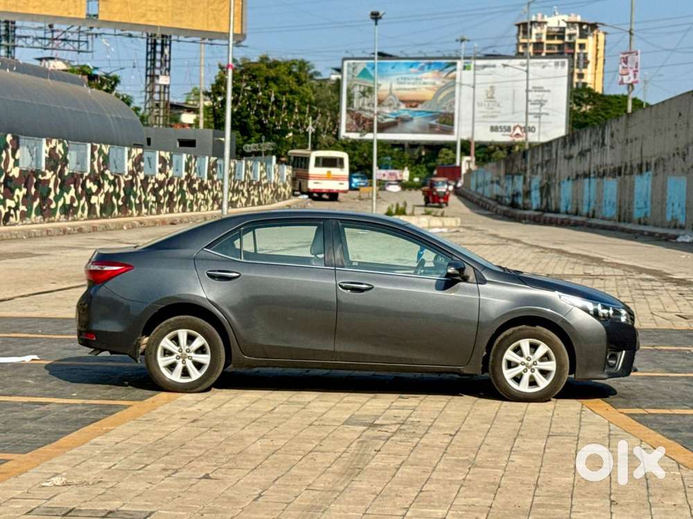 Toyota Corolla Altis 1.8g Limited, 2016, Petrol