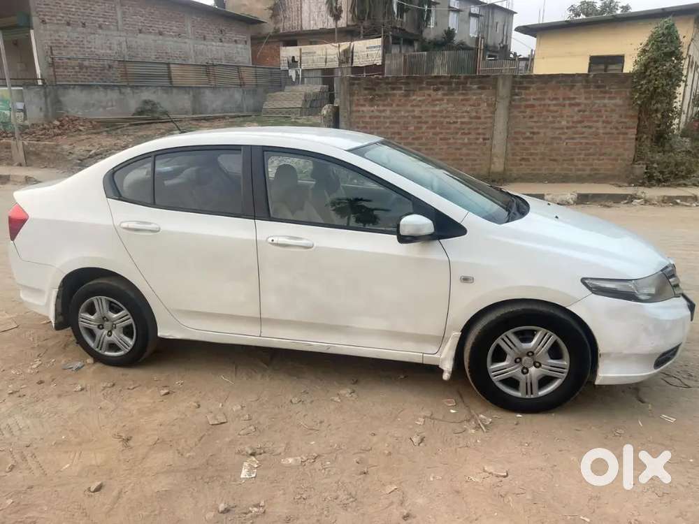 Honda City - Petrol