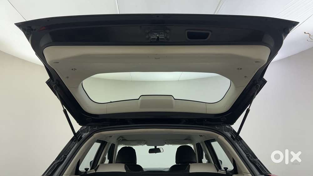 Mahindra Xuv300 W4 Diesel, 2023, Diesel
