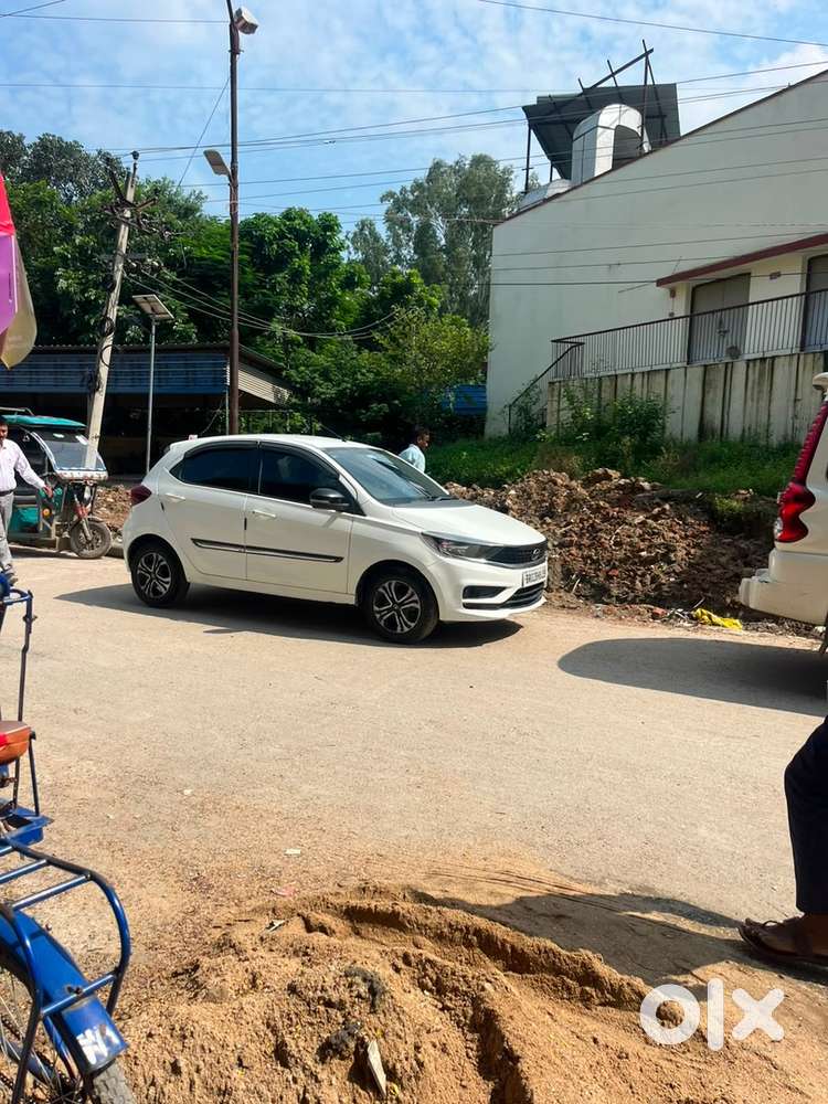 2023 Tata Tiago Manual Petrol