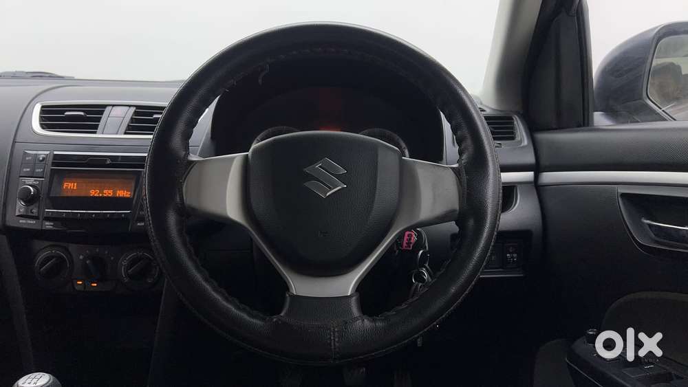 Maruti Suzuki Swift Vvt Vxi, 2015, Petrol