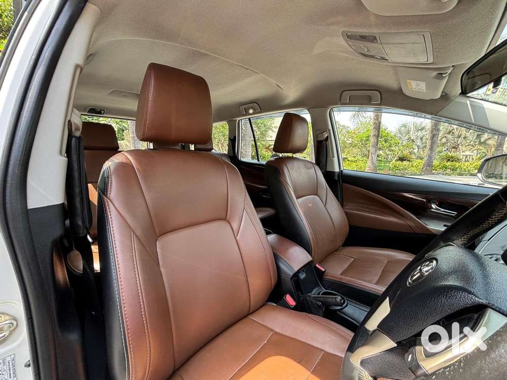 Toyota Innova Crysta 2.4 G Mt 8s, 2019, Diesel