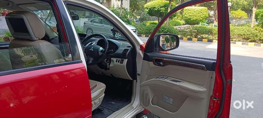 Mitsubishi Pajero Sport 2014 Diesel 256000 Km Driven