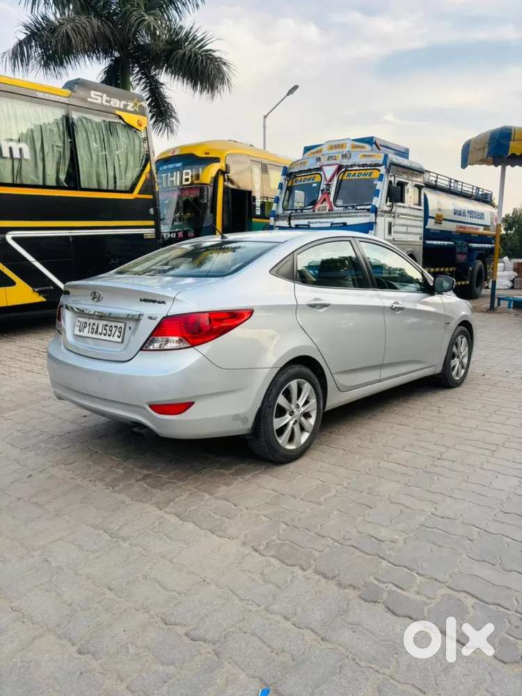 Hyundai Verna Fluidic 1.6 Vtvt Sx, 2012, Petrol
