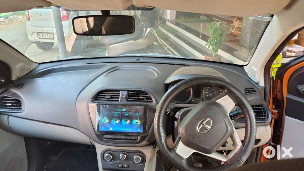 Tata Tiago, 2018, Petrol