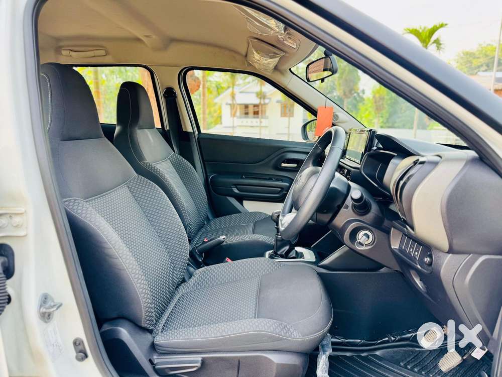 Citroen C3 Shine Dual Tone Turbo, 2023, Petrol