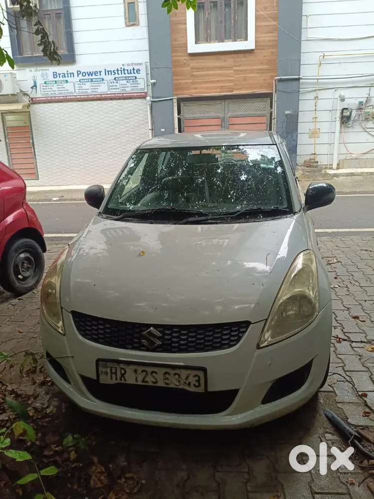 Maruti Suzuki Swift 2011 Lxi Petrol